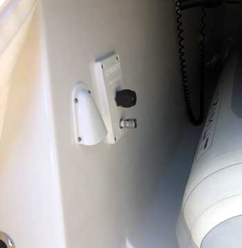 Brownies Yacht Remote Air Intake & Fill Panel
